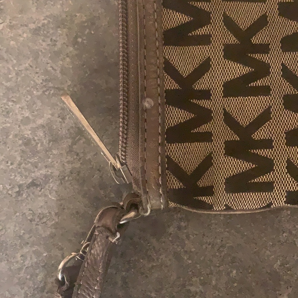 Michael Kors Clutch - Picture 4 of 5